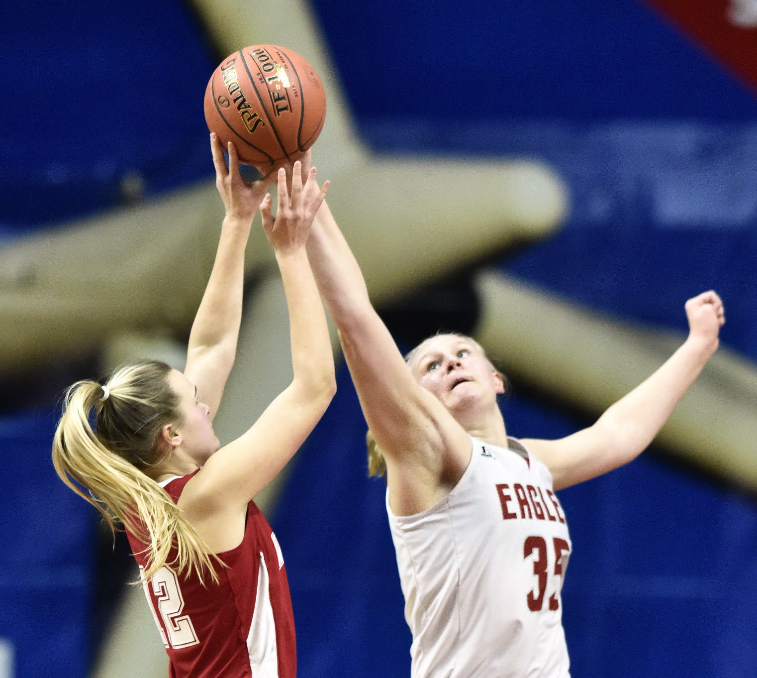 West Hancock vs North Mahaska Catholic state basketball
